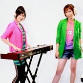 2 สาว เกิร์ลเฟรนด์ จับคู่ส่งเพลง นักศึกษา ตรงใจวัยเรียน