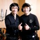 ชมพู และ บี กลั่นความดีเป็นบทเพลง หัวใจของพระราชา