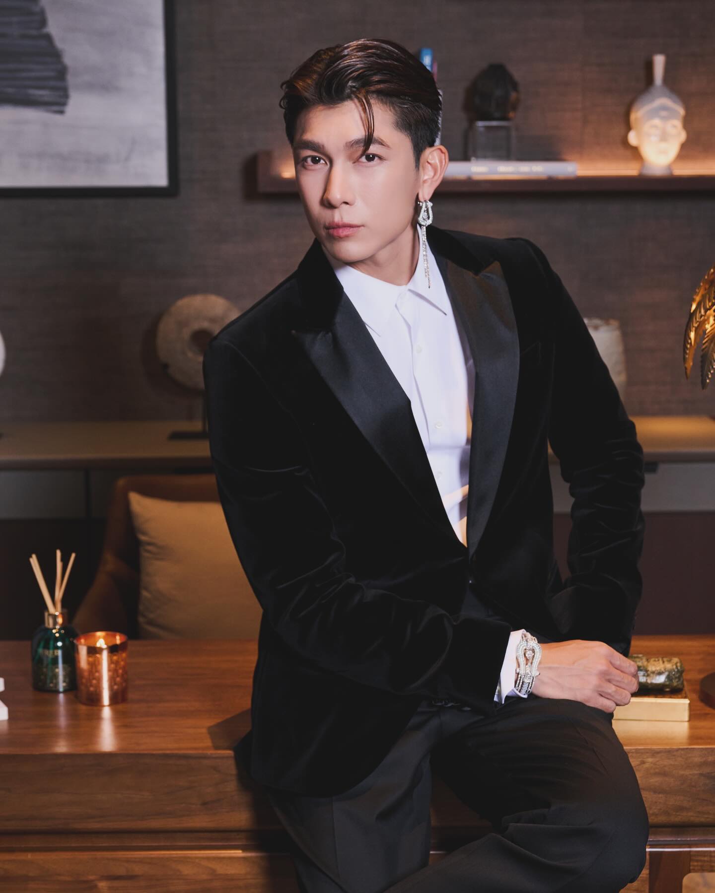 มิว - ศุภศิษฏ์ จงชีวีวัฒน์