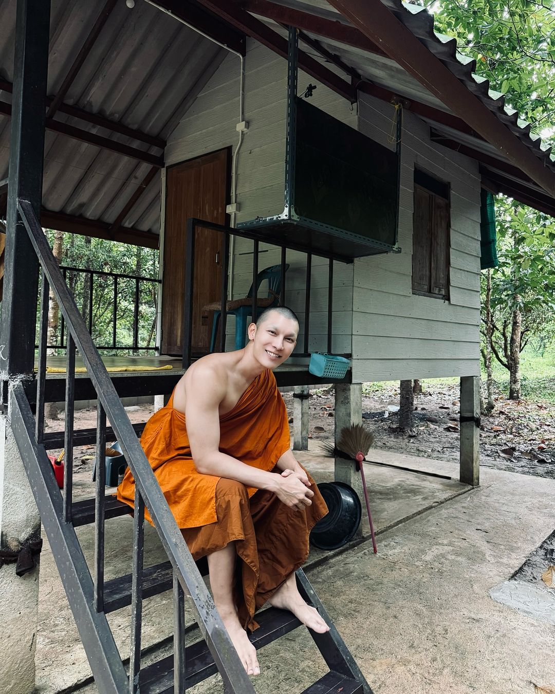 มิว - ศุภศิษฏ์ จงชีวีวัฒน์