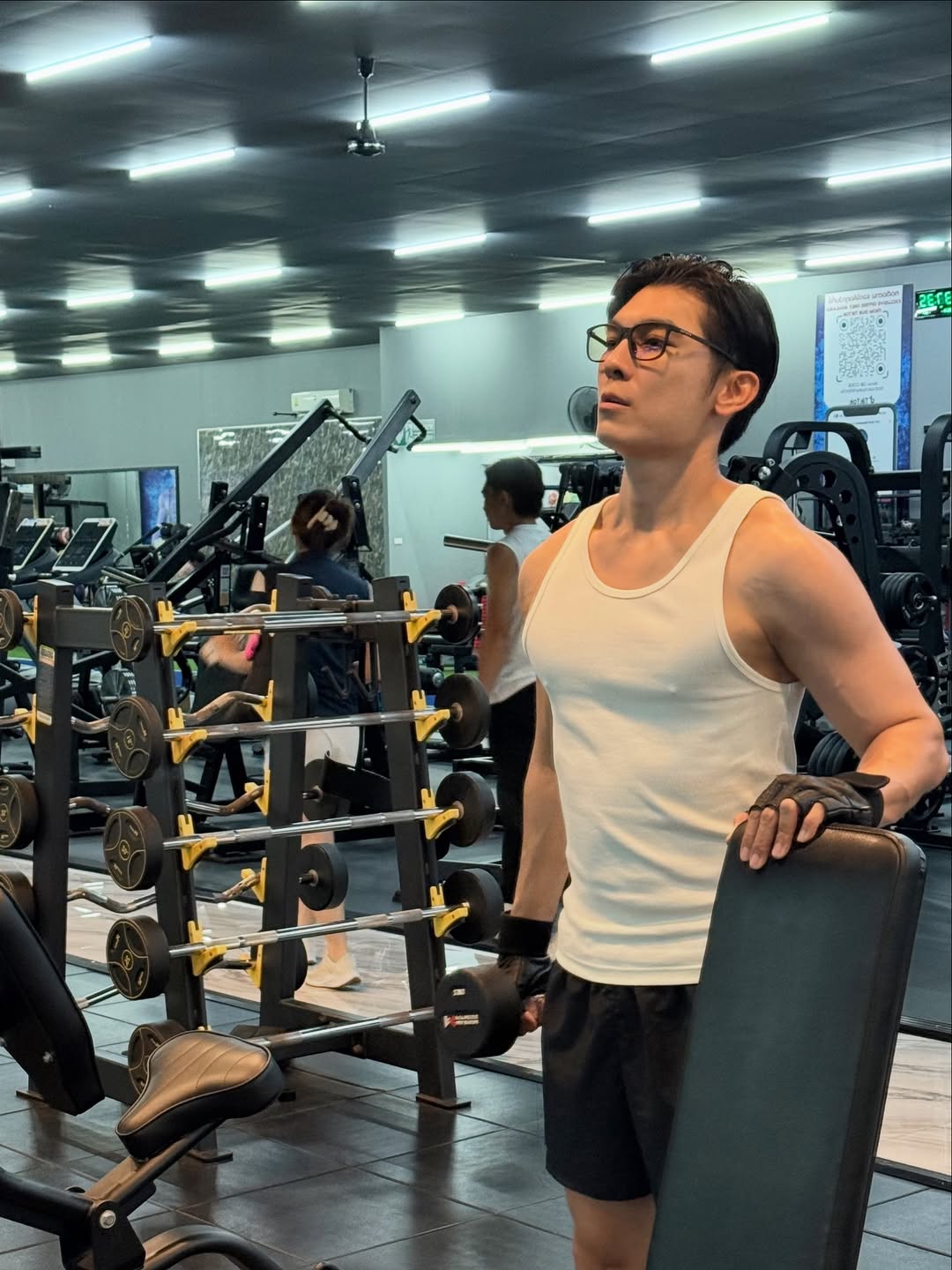 มิว - ศุภศิษฏ์ จงชีวีวัฒน์
