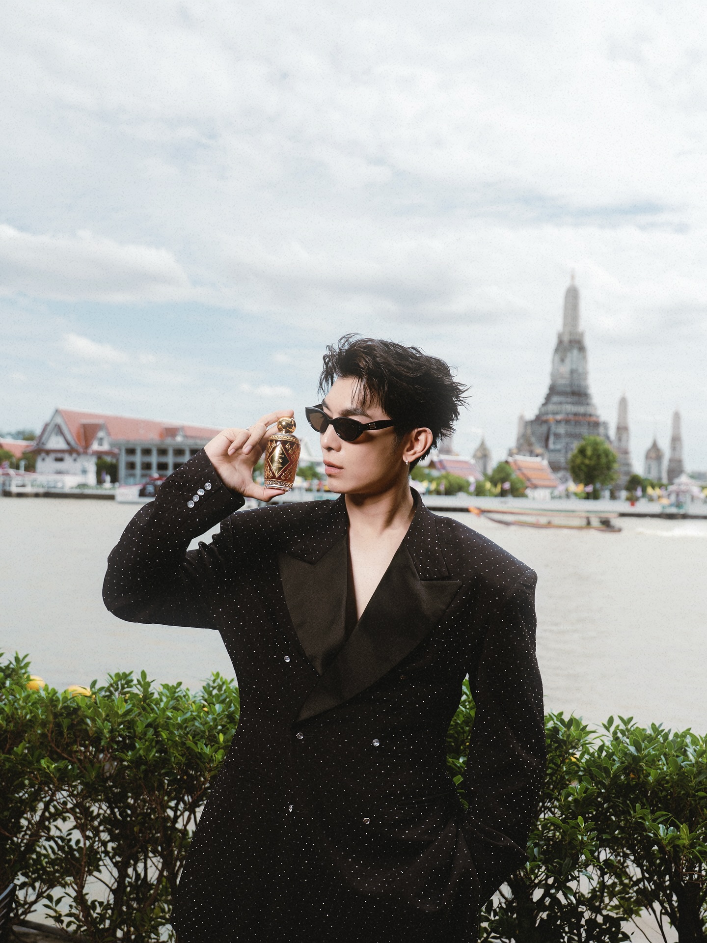 มิว - ศุภศิษฏ์ จงชีวีวัฒน์