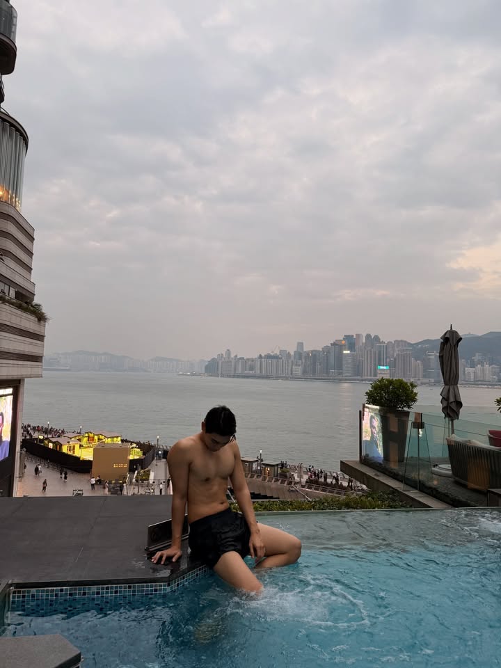 มิว - ศุภศิษฏ์ จงชีวีวัฒน์