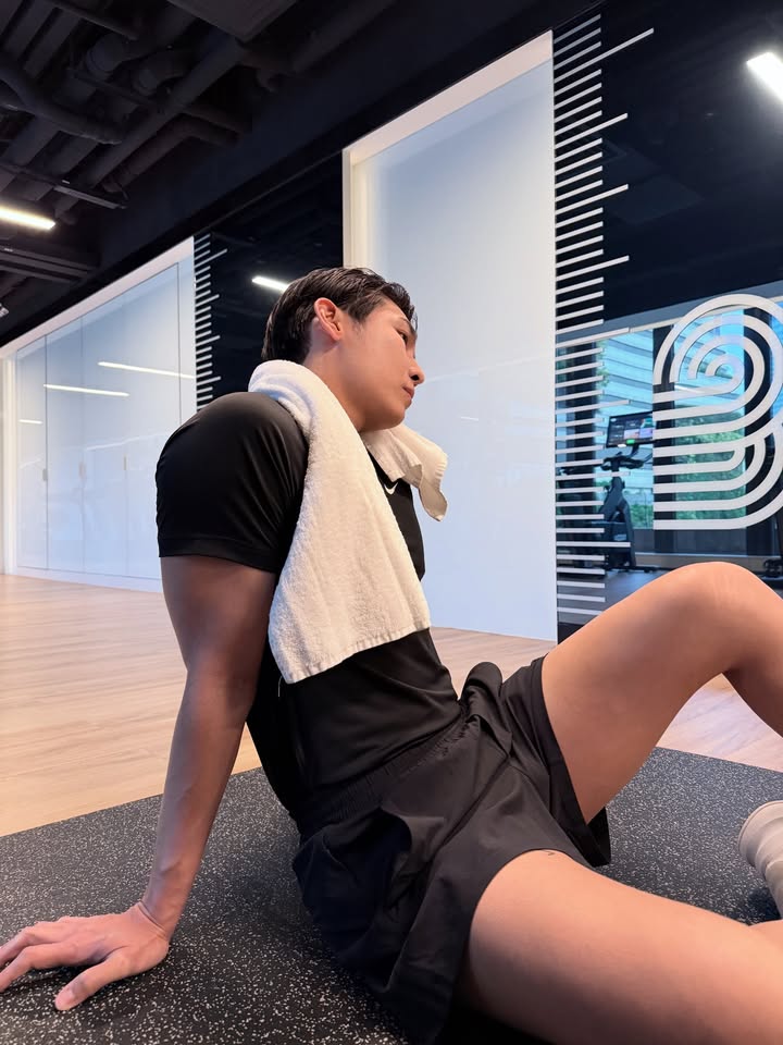 มิว - ศุภศิษฏ์ จงชีวีวัฒน์