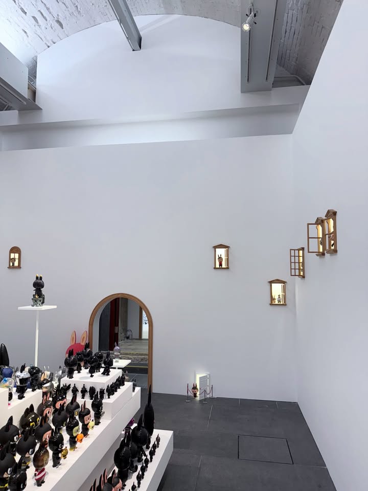 มิว - ศุภศิษฏ์ จงชีวีวัฒน์