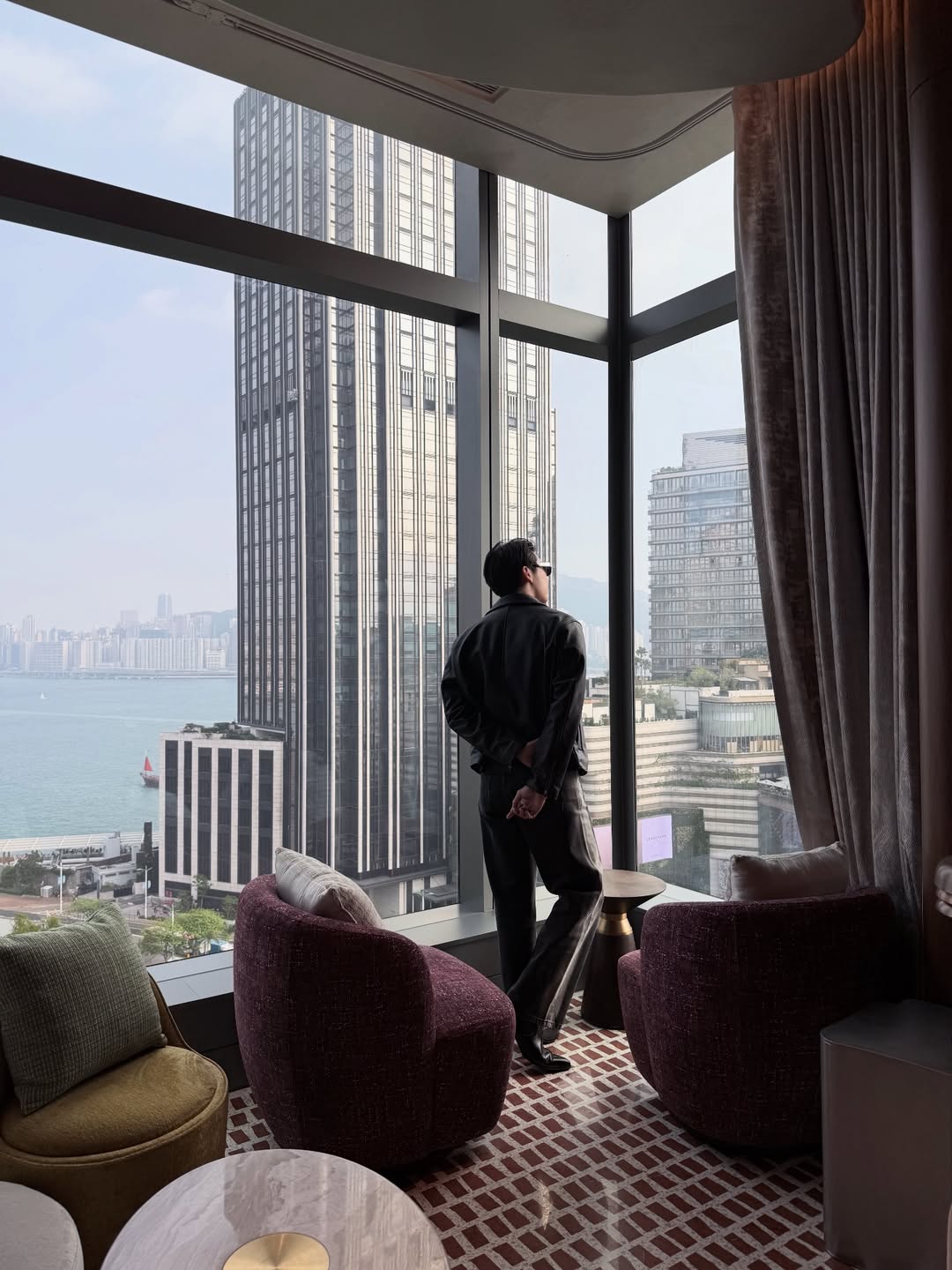 มิว - ศุภศิษฏ์ จงชีวีวัฒน์