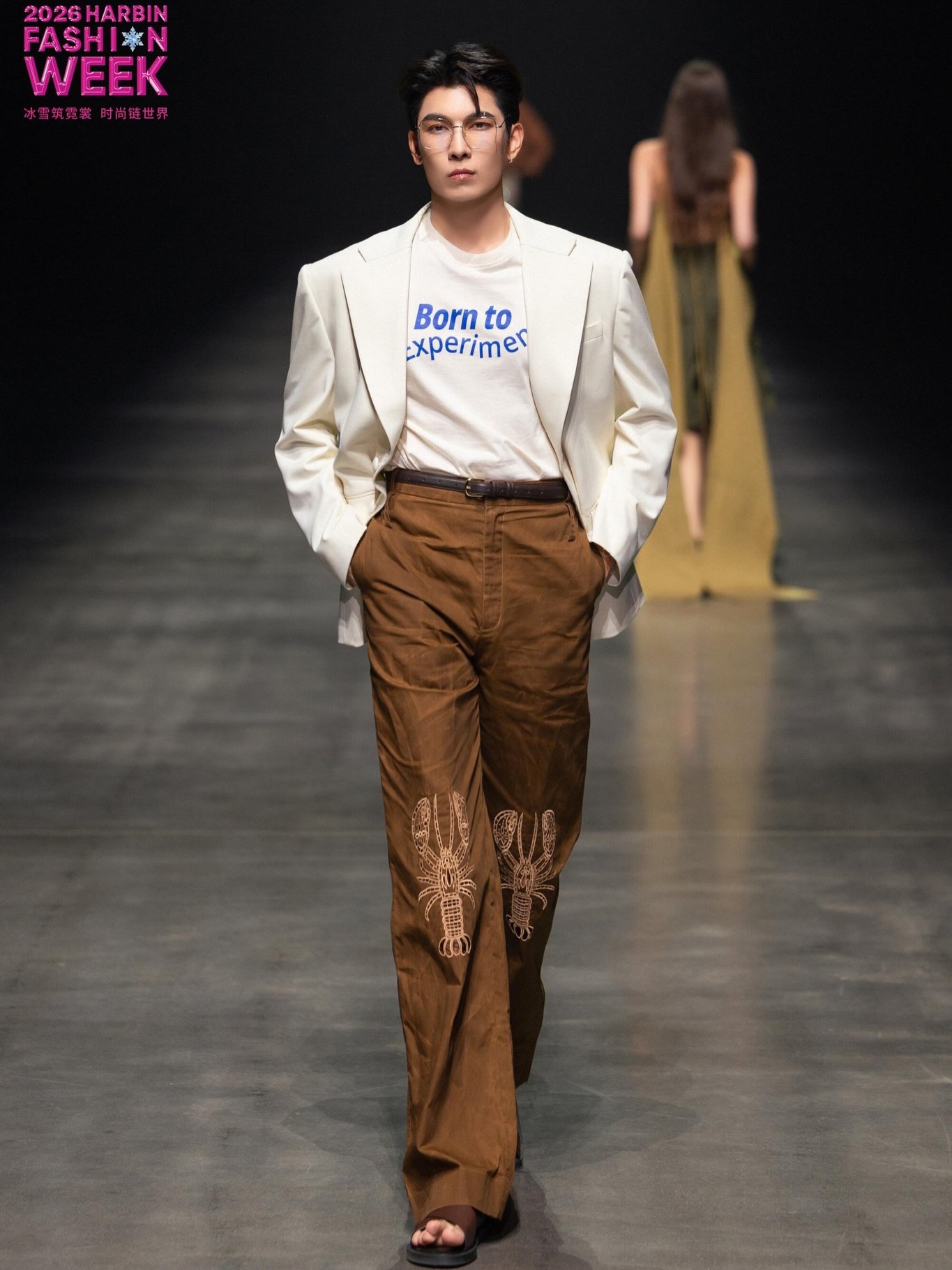 มิว - ศุภศิษฏ์ จงชีวีวัฒน์