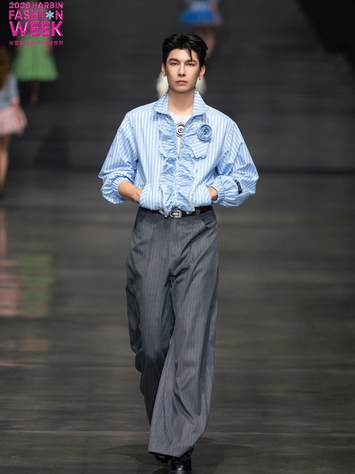 มิว - ศุภศิษฏ์ จงชีวีวัฒน์