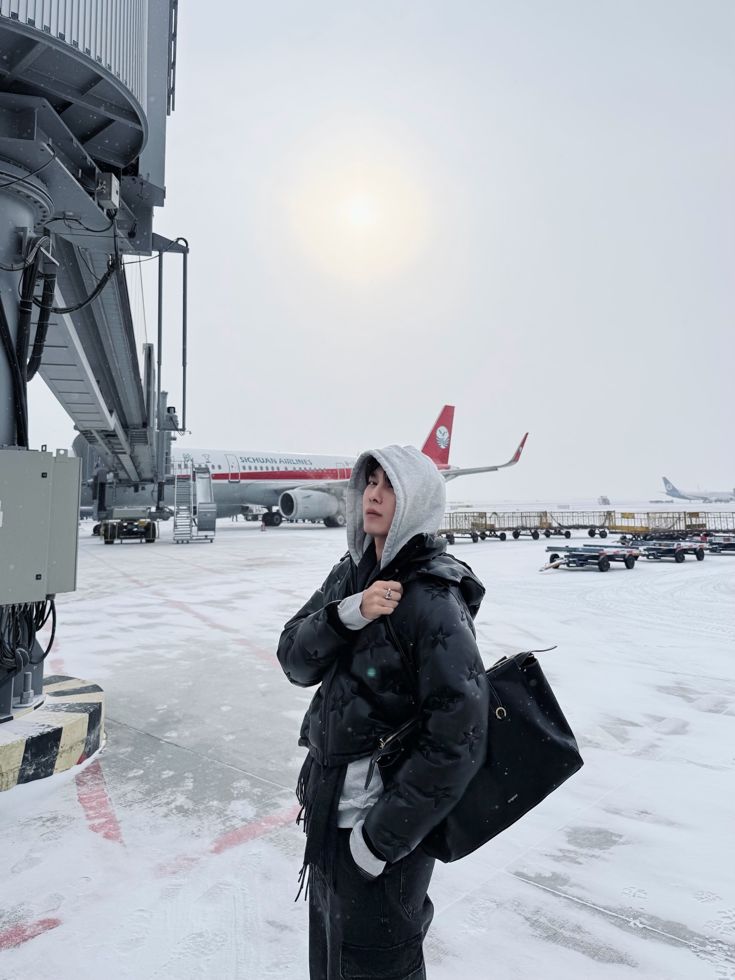 มิว - ศุภศิษฏ์ จงชีวีวัฒน์