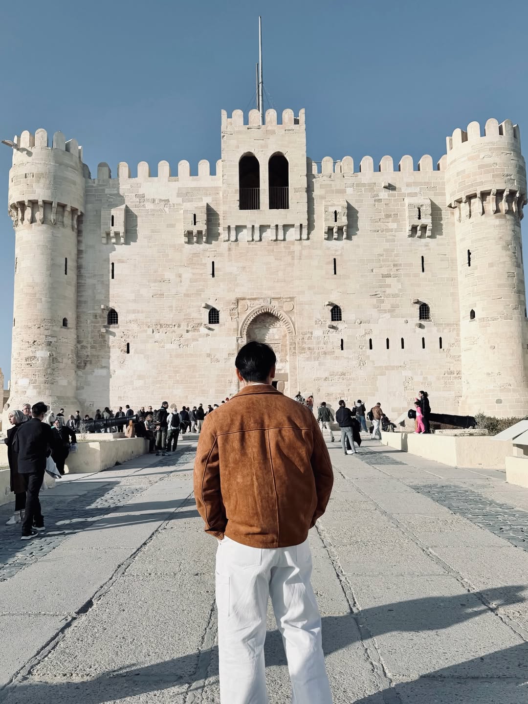 มิว - ศุภศิษฏ์ จงชีวีวัฒน์