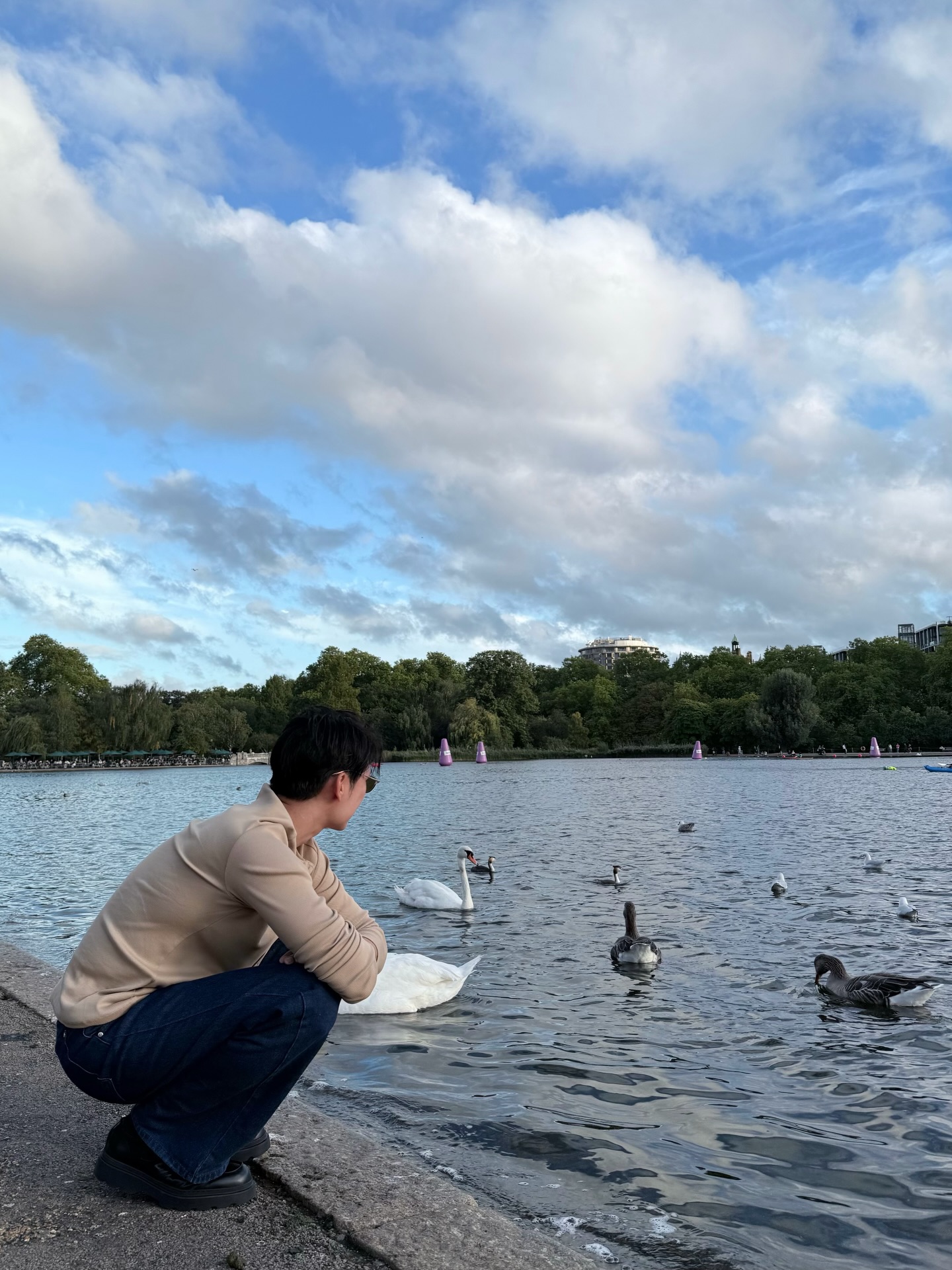 มิว - ศุภศิษฏ์ จงชีวีวัฒน์