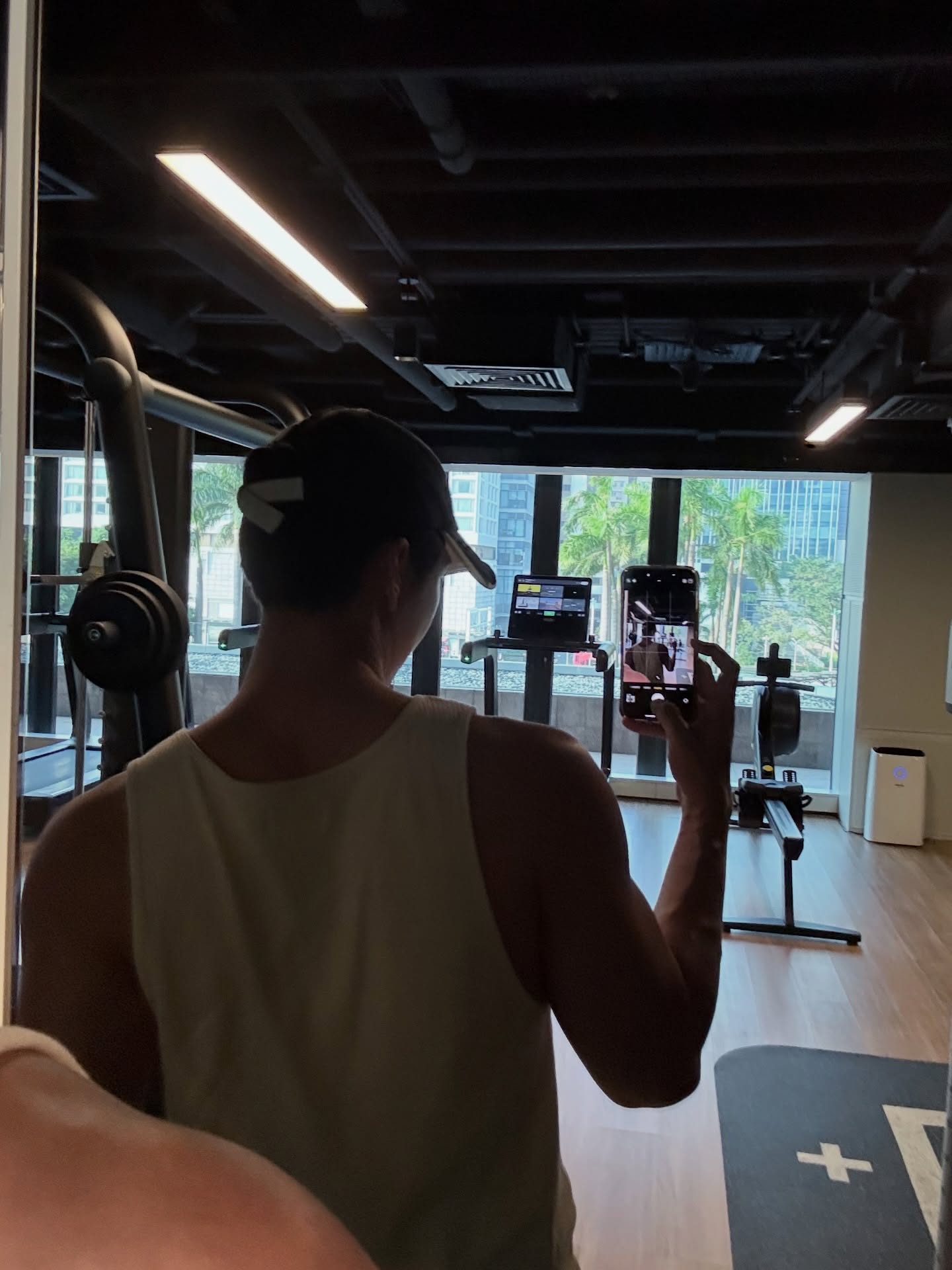 มิว - ศุภศิษฏ์ จงชีวีวัฒน์