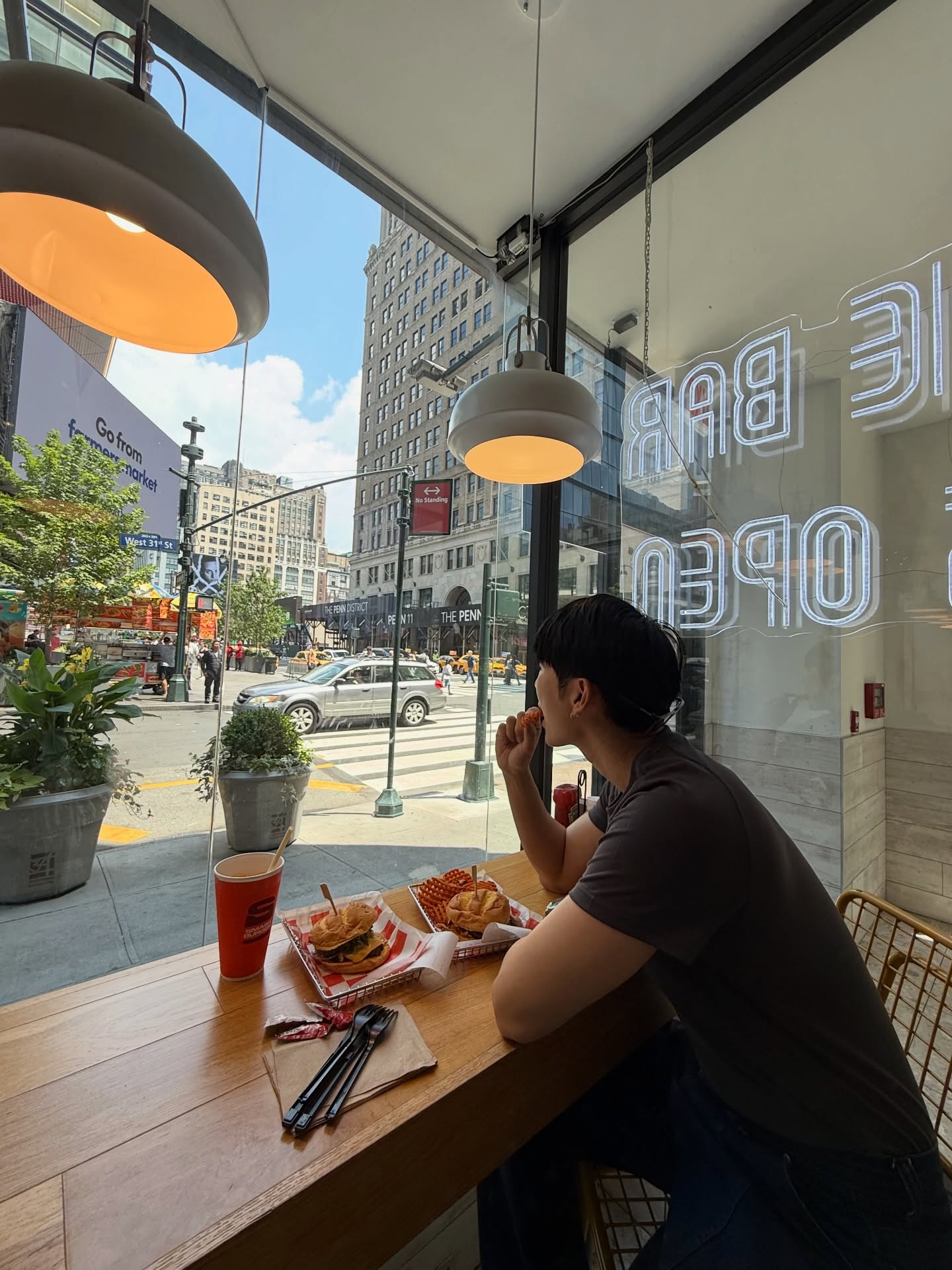 มิว - ศุภศิษฏ์ จงชีวีวัฒน์