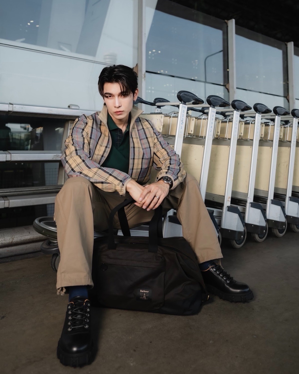 มิว - ศุภศิษฏ์ จงชีวีวัฒน์