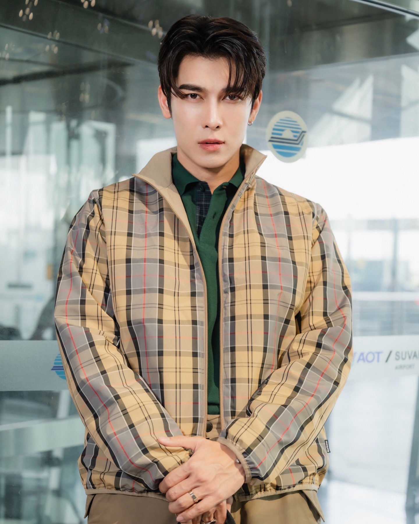 มิว - ศุภศิษฏ์ จงชีวีวัฒน์