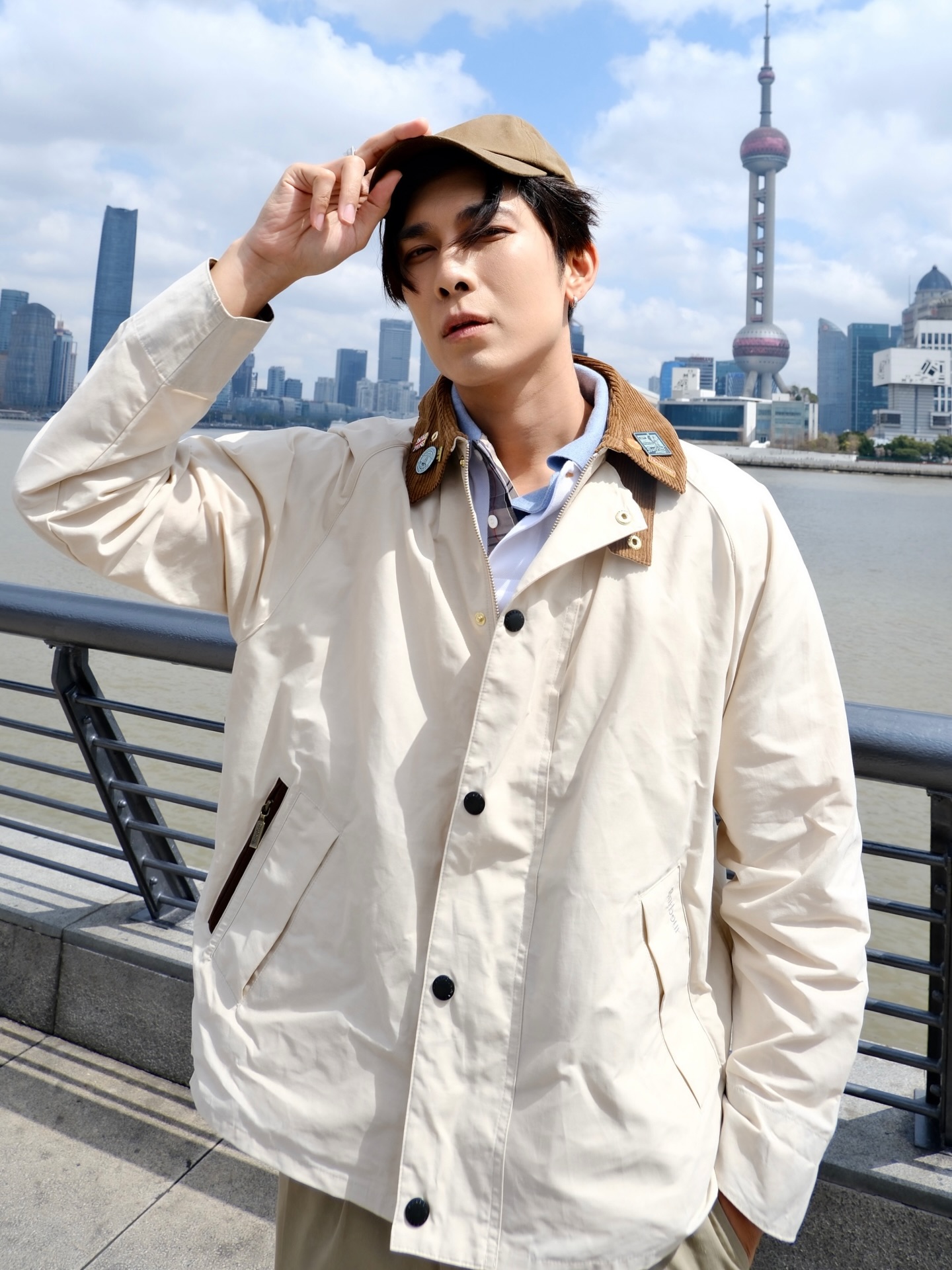 มิว - ศุภศิษฏ์ จงชีวีวัฒน์