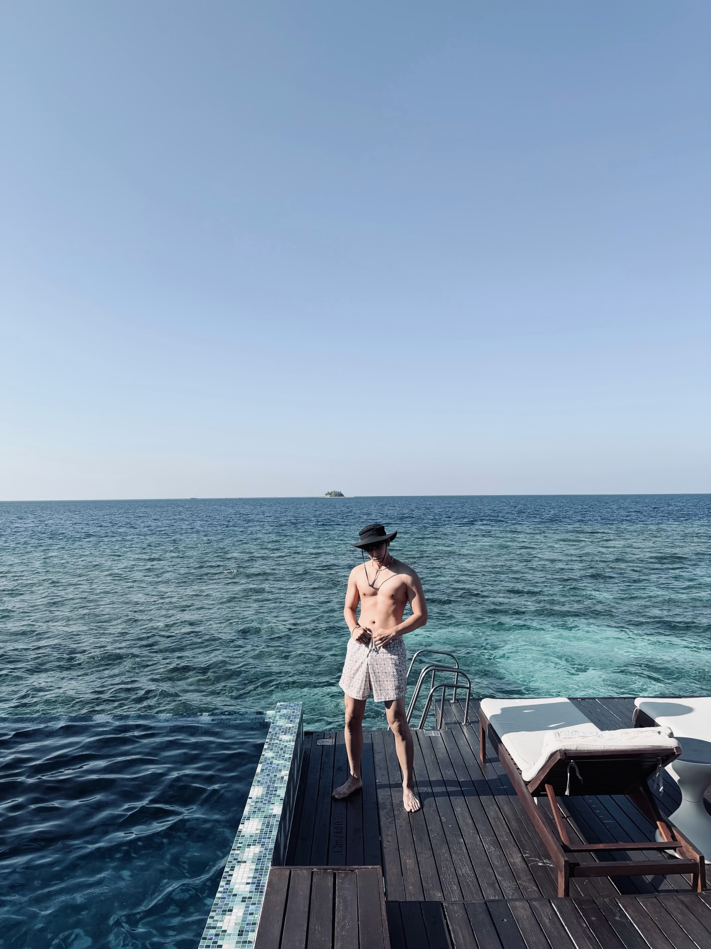 มิว - ศุภศิษฏ์ จงชีวีวัฒน์