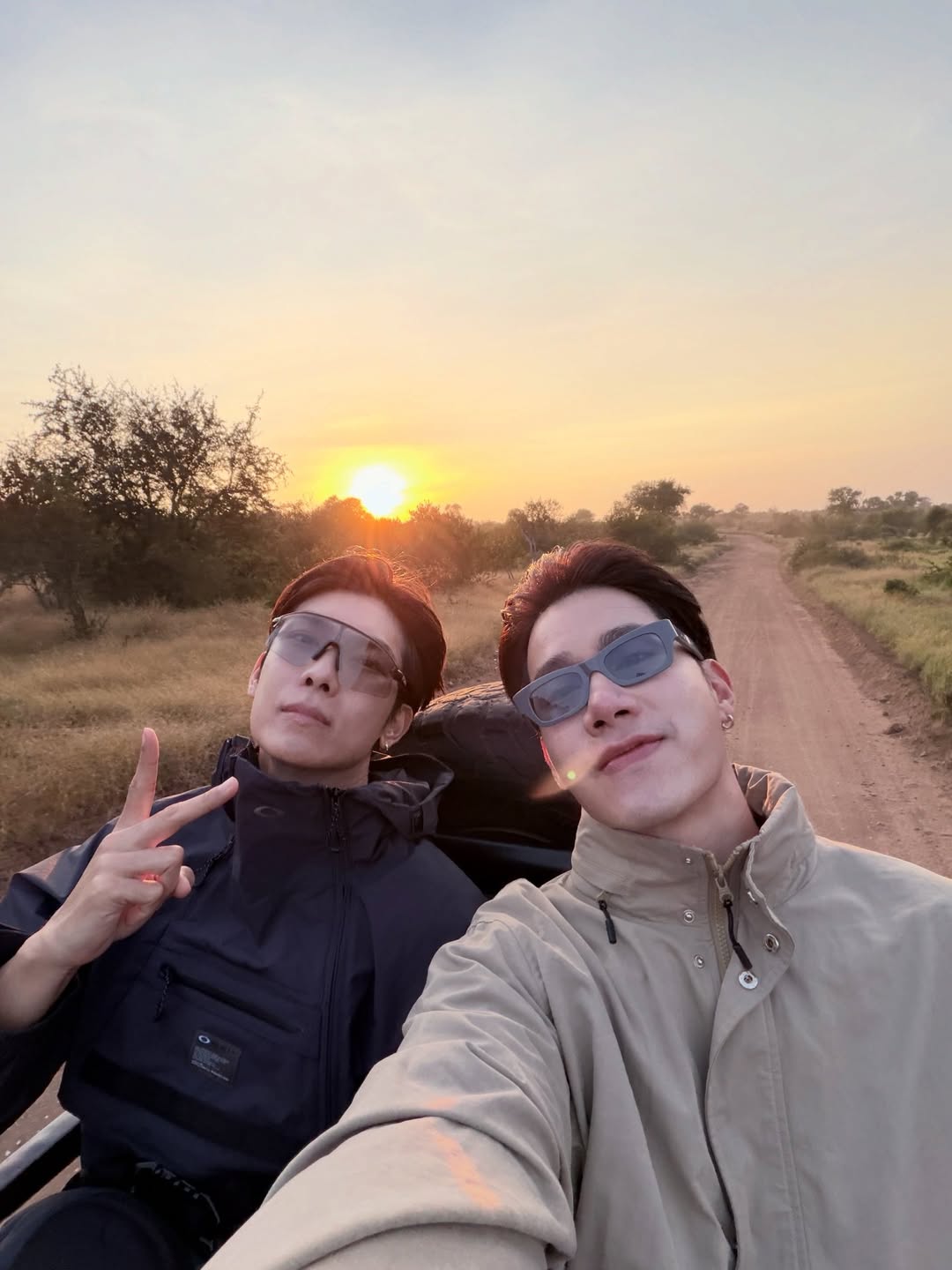 มิว - ศุภศิษฏ์ จงชีวีวัฒน์