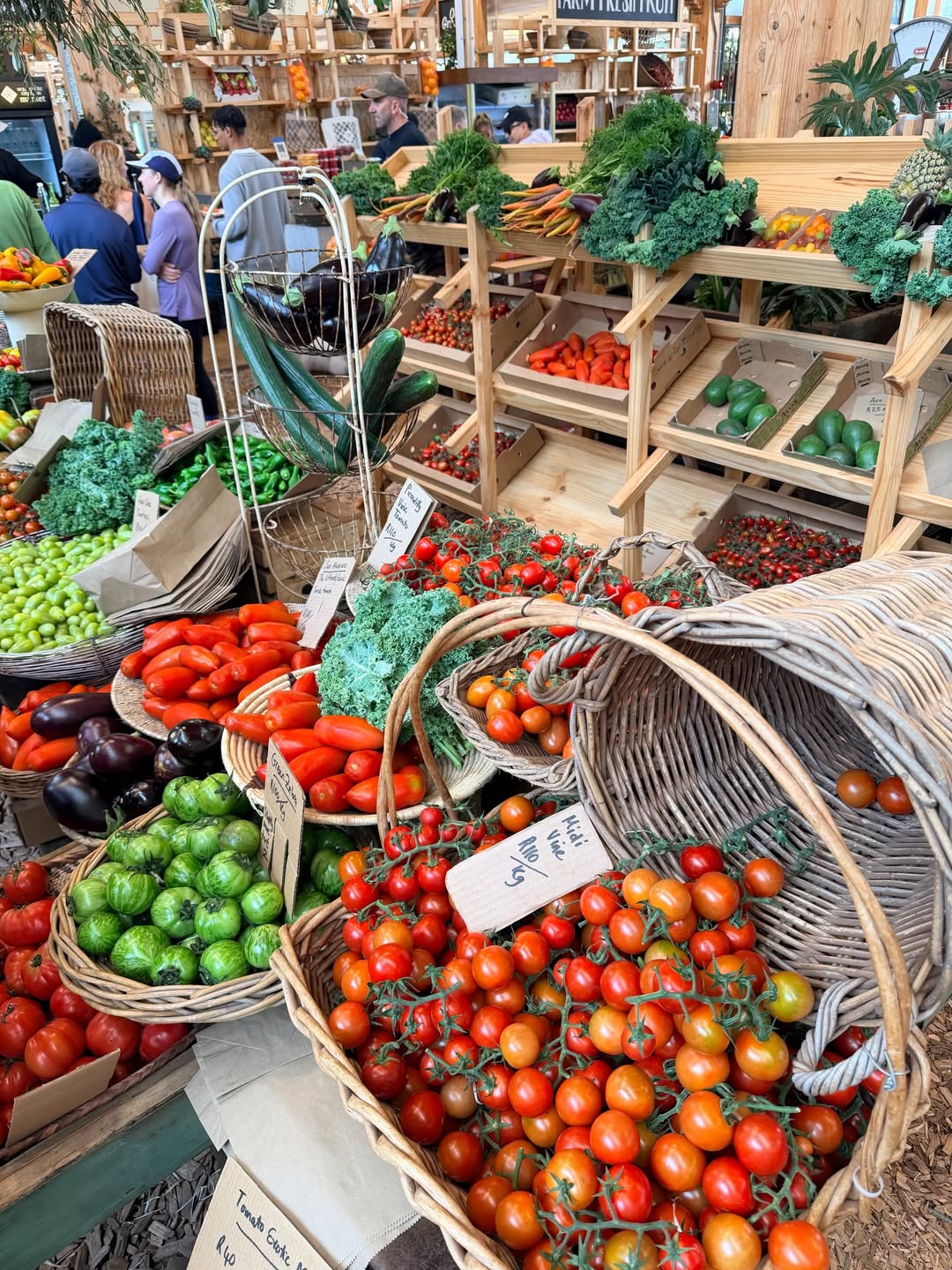 มิว - ศุภศิษฏ์ จงชีวีวัฒน์