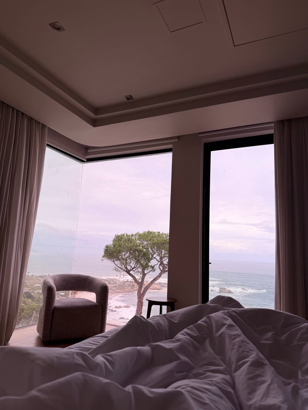 มิว - ศุภศิษฏ์ จงชีวีวัฒน์