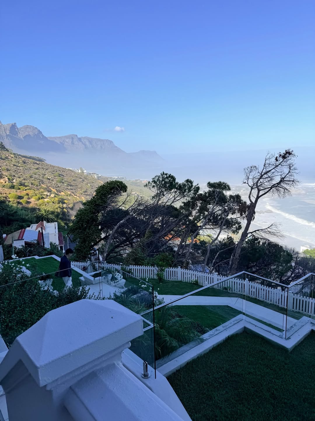 มิว - ศุภศิษฏ์ จงชีวีวัฒน์