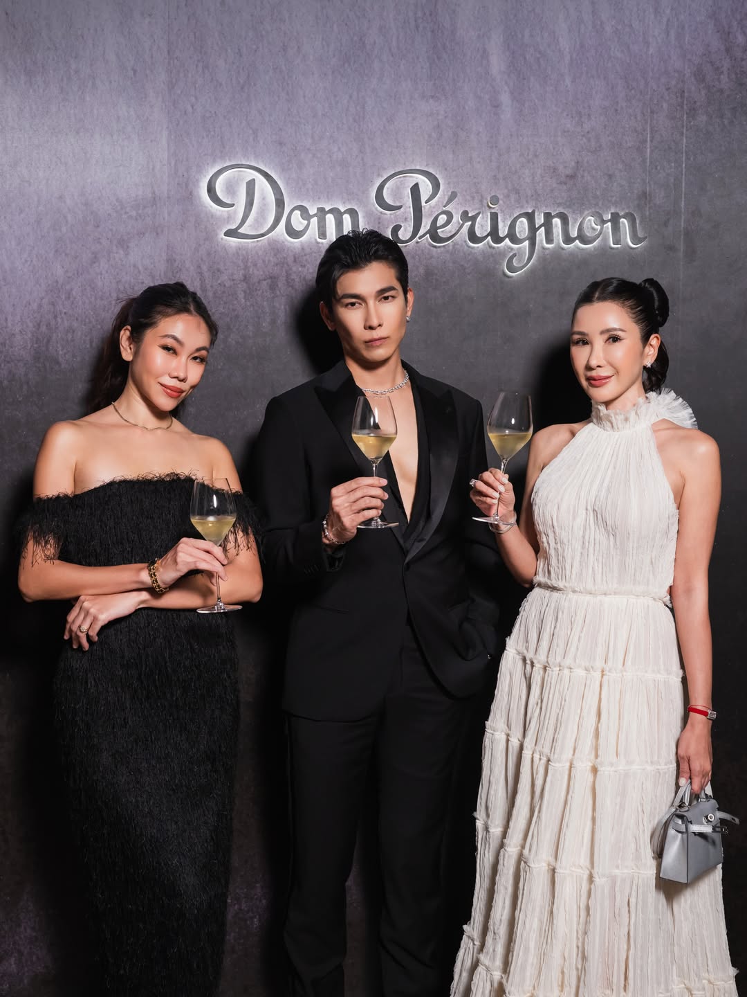 มิว - ศุภศิษฏ์ จงชีวีวัฒน์