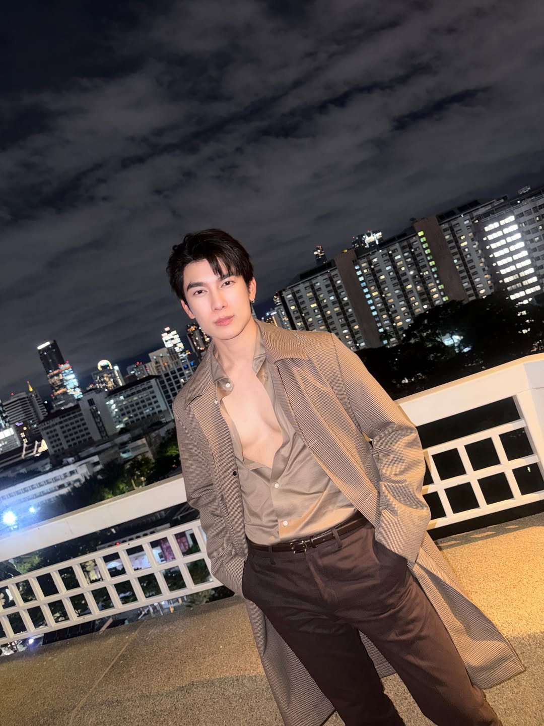 มิว - ศุภศิษฏ์ จงชีวีวัฒน์