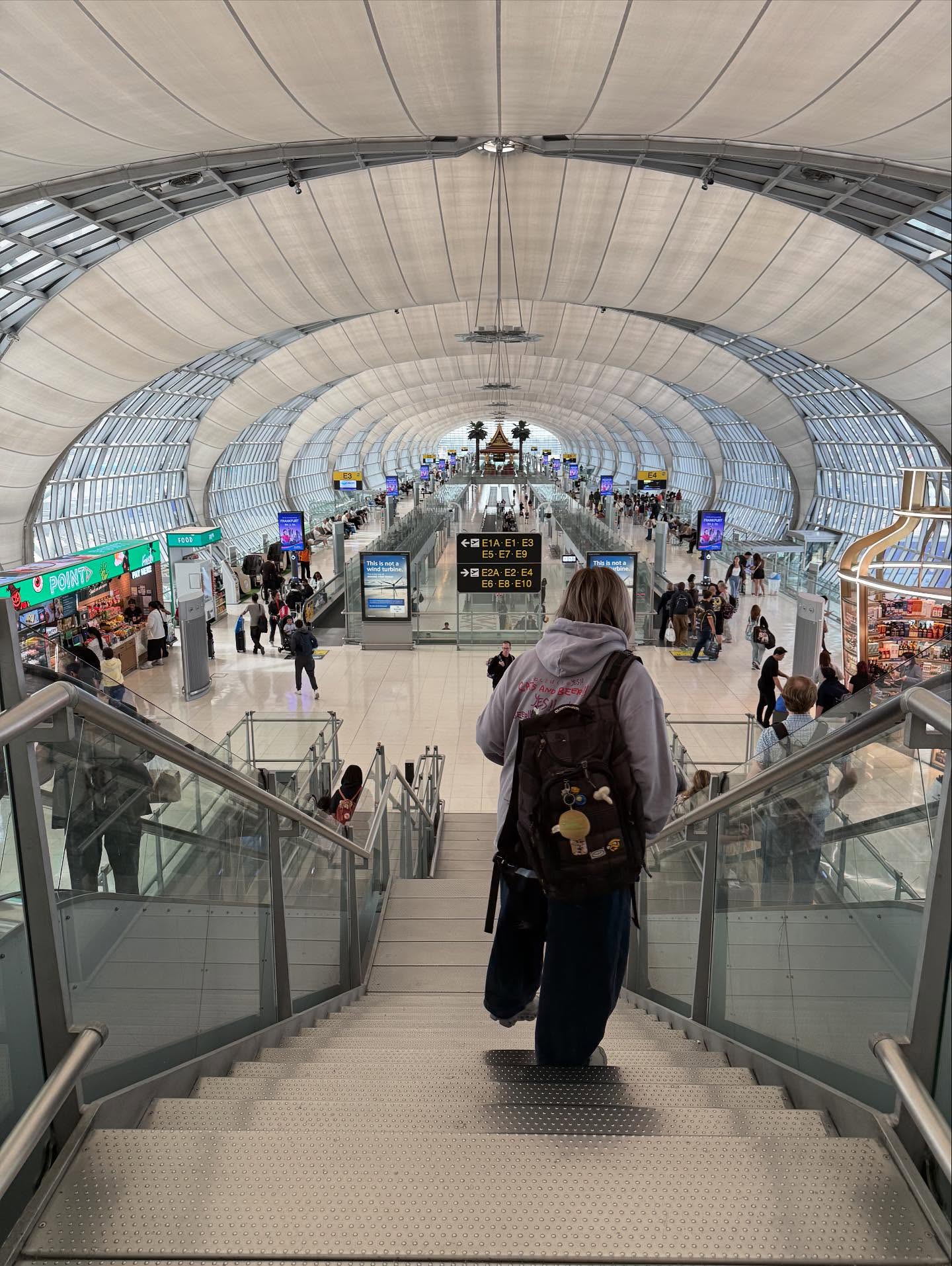 คชา - นนทนันท์ อัญชุลีประดิษฐ์