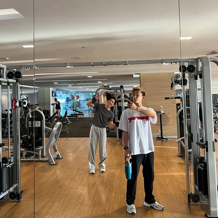 นัท - ณัฏฐ์ ทิวไผ่งาม