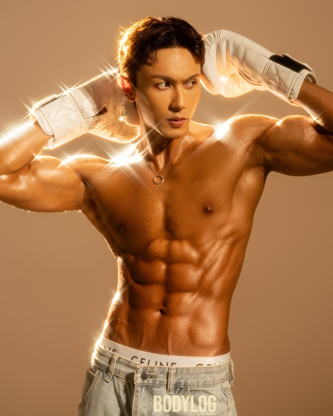 นัท - ณัฏฐ์ ทิวไผ่งาม