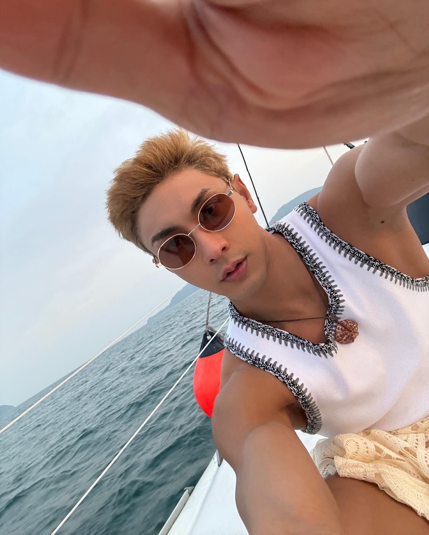 นัท - ณัฏฐ์ ทิวไผ่งาม