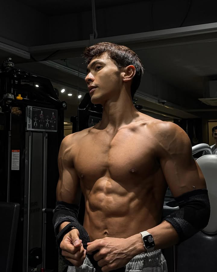 นัท - ณัฏฐ์ ทิวไผ่งาม