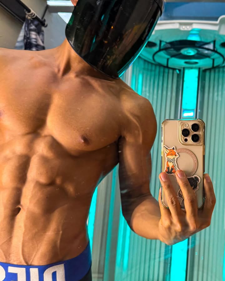 นัท - ณัฏฐ์ ทิวไผ่งาม