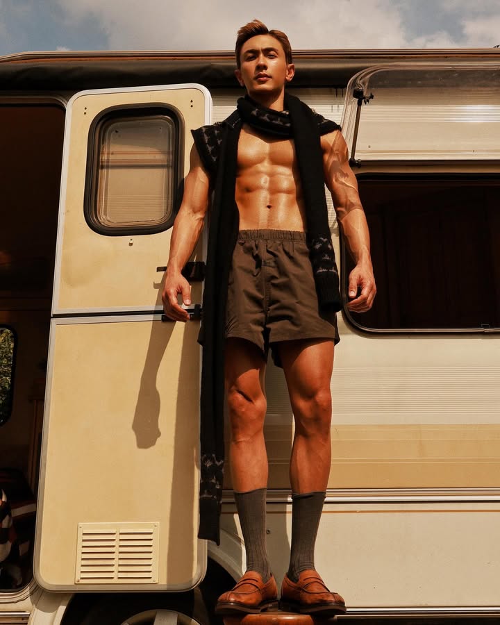 นัท - ณัฏฐ์ ทิวไผ่งาม