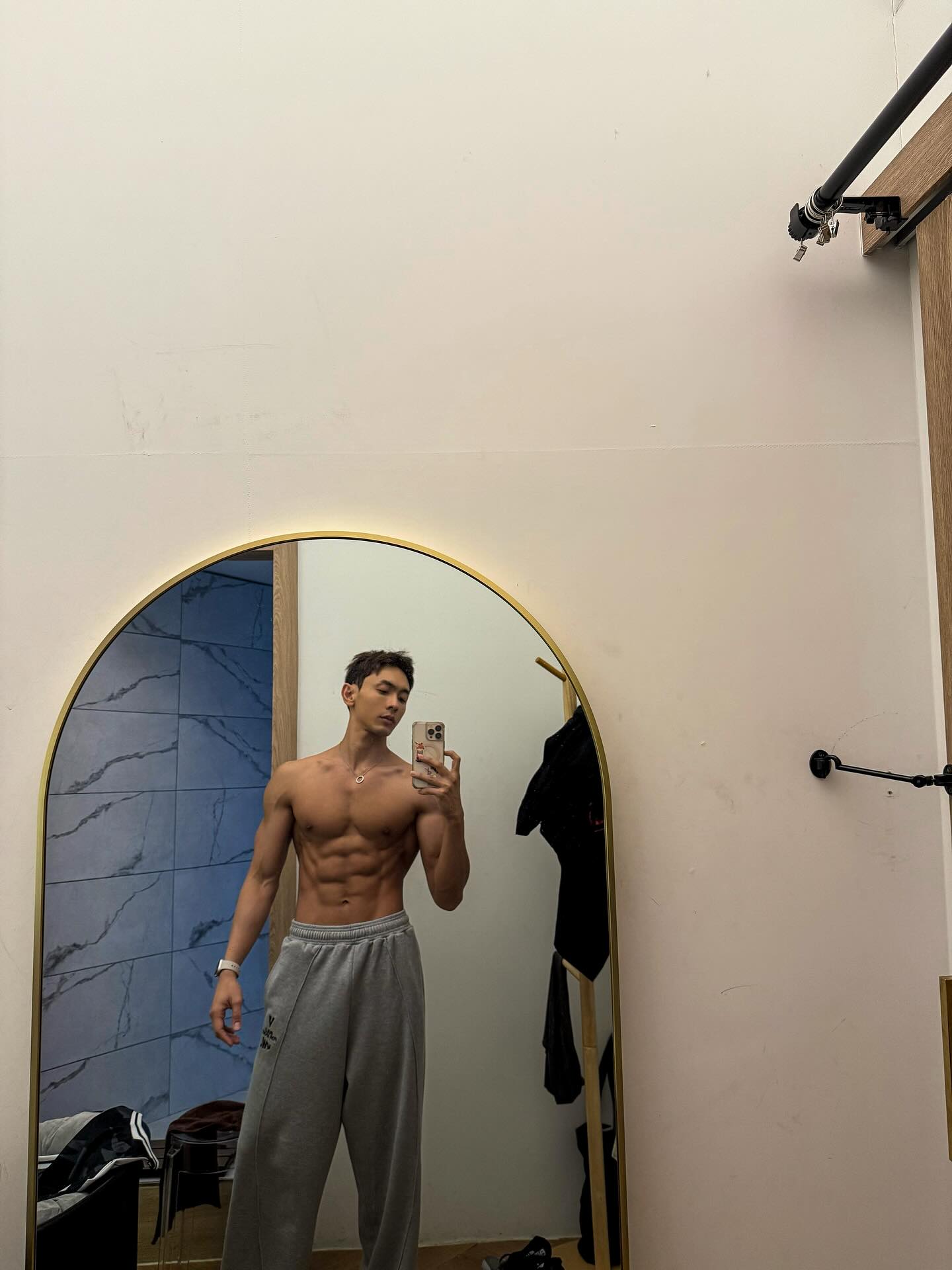 นัท - ณัฏฐ์ ทิวไผ่งาม