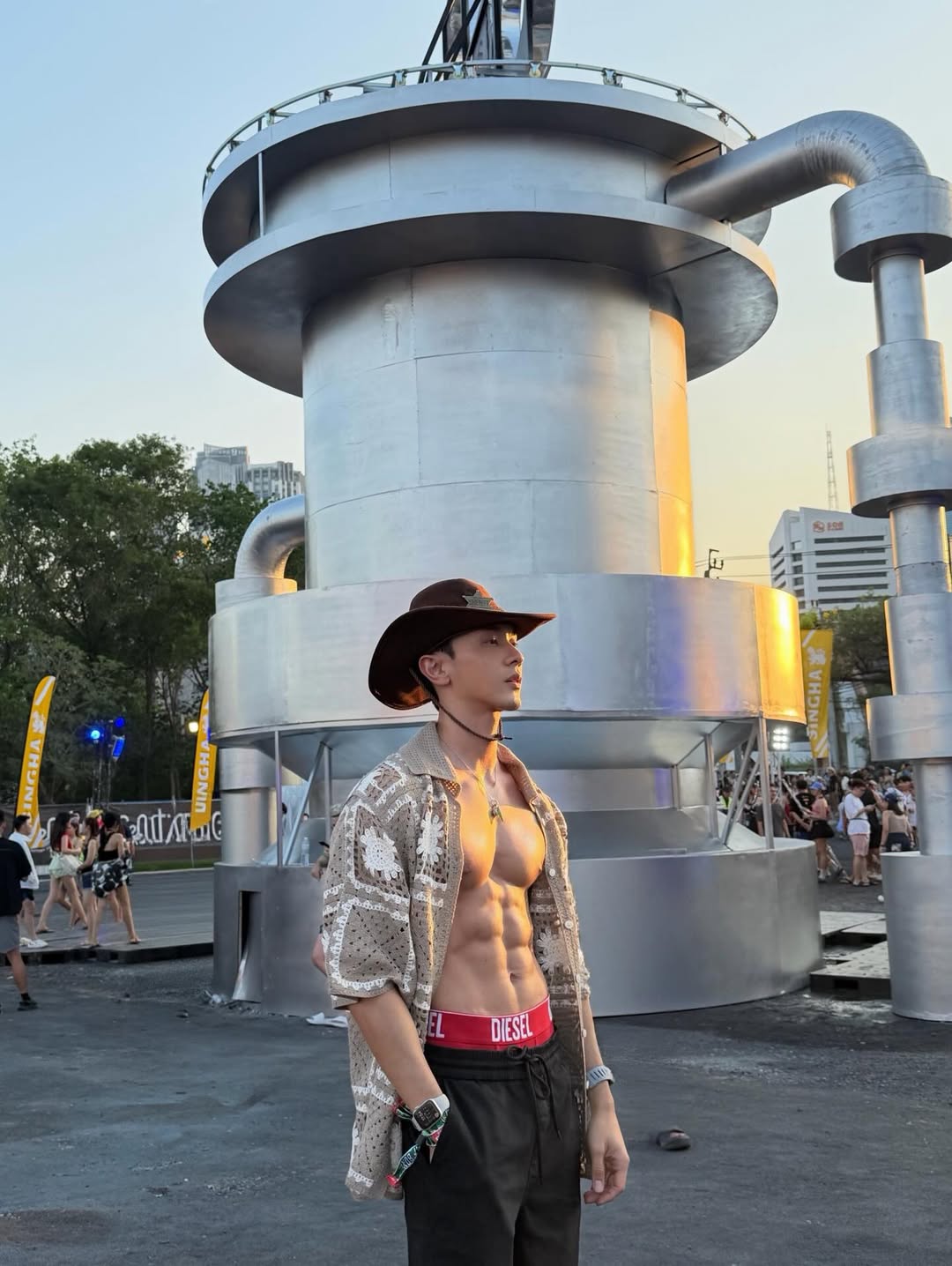 นัท - ณัฏฐ์ ทิวไผ่งาม