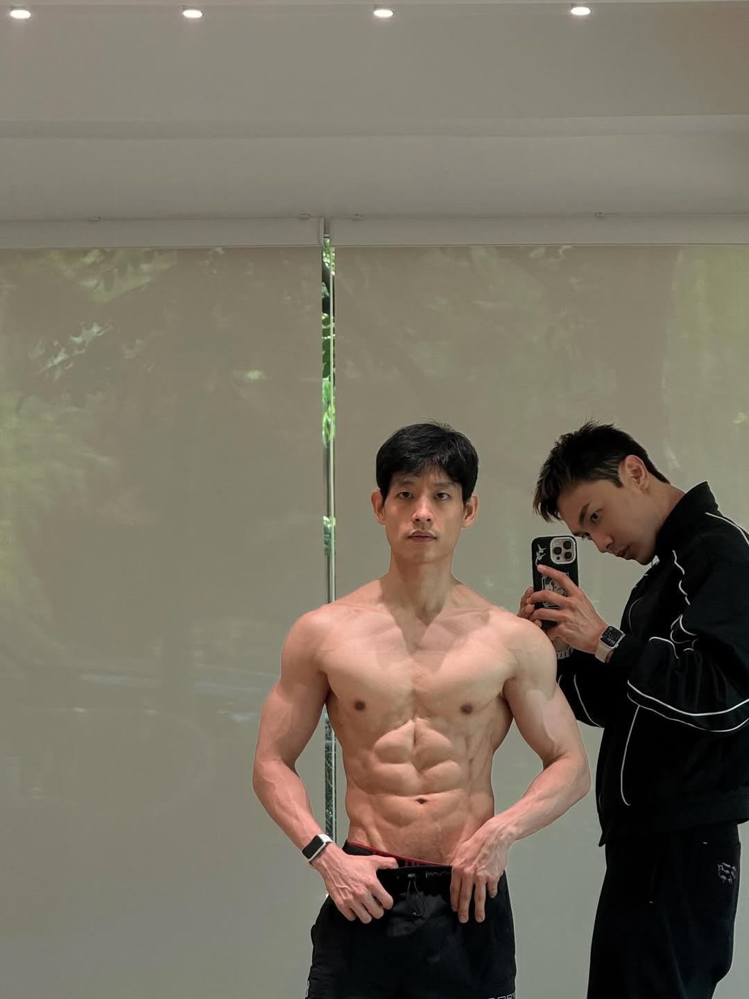 นัท - ณัฏฐ์ ทิวไผ่งาม