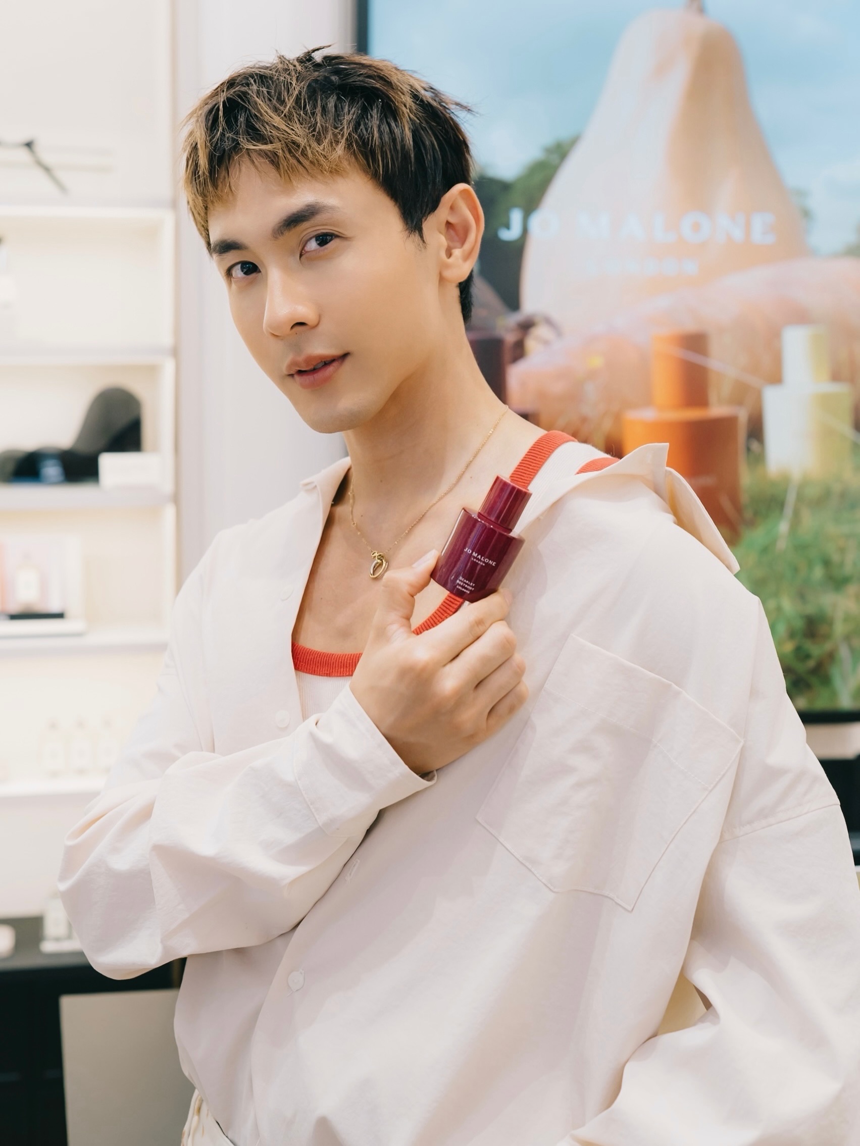 นัท - ณัฏฐ์ ทิวไผ่งาม