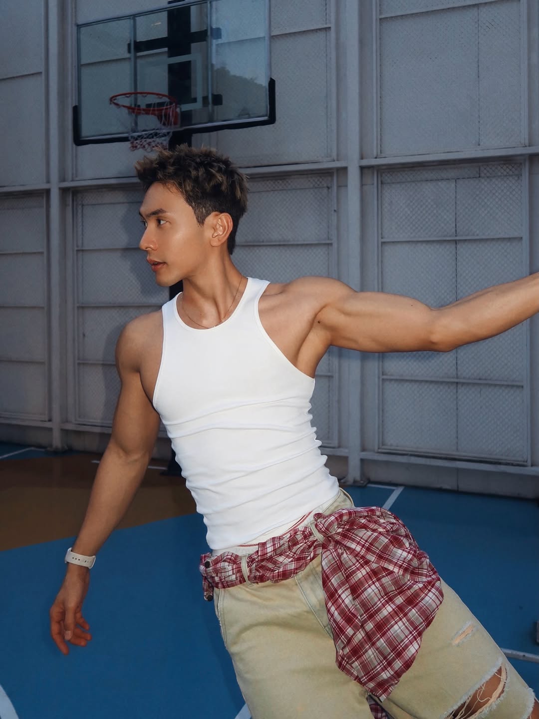 นัท - ณัฏฐ์ ทิวไผ่งาม