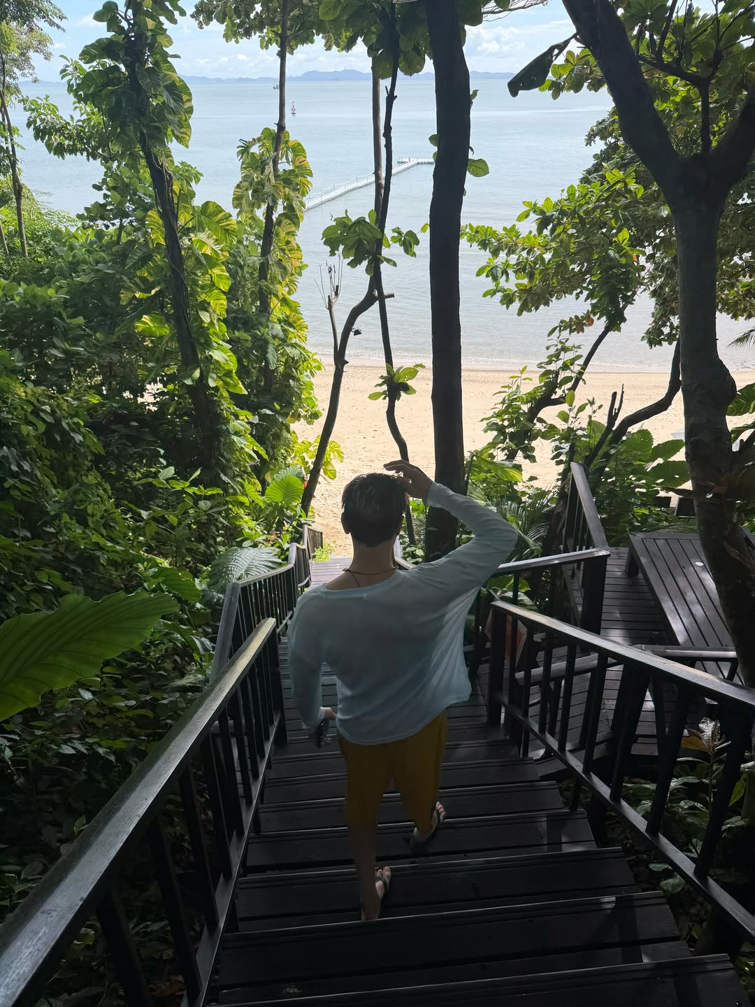 นัท - ณัฏฐ์ ทิวไผ่งาม