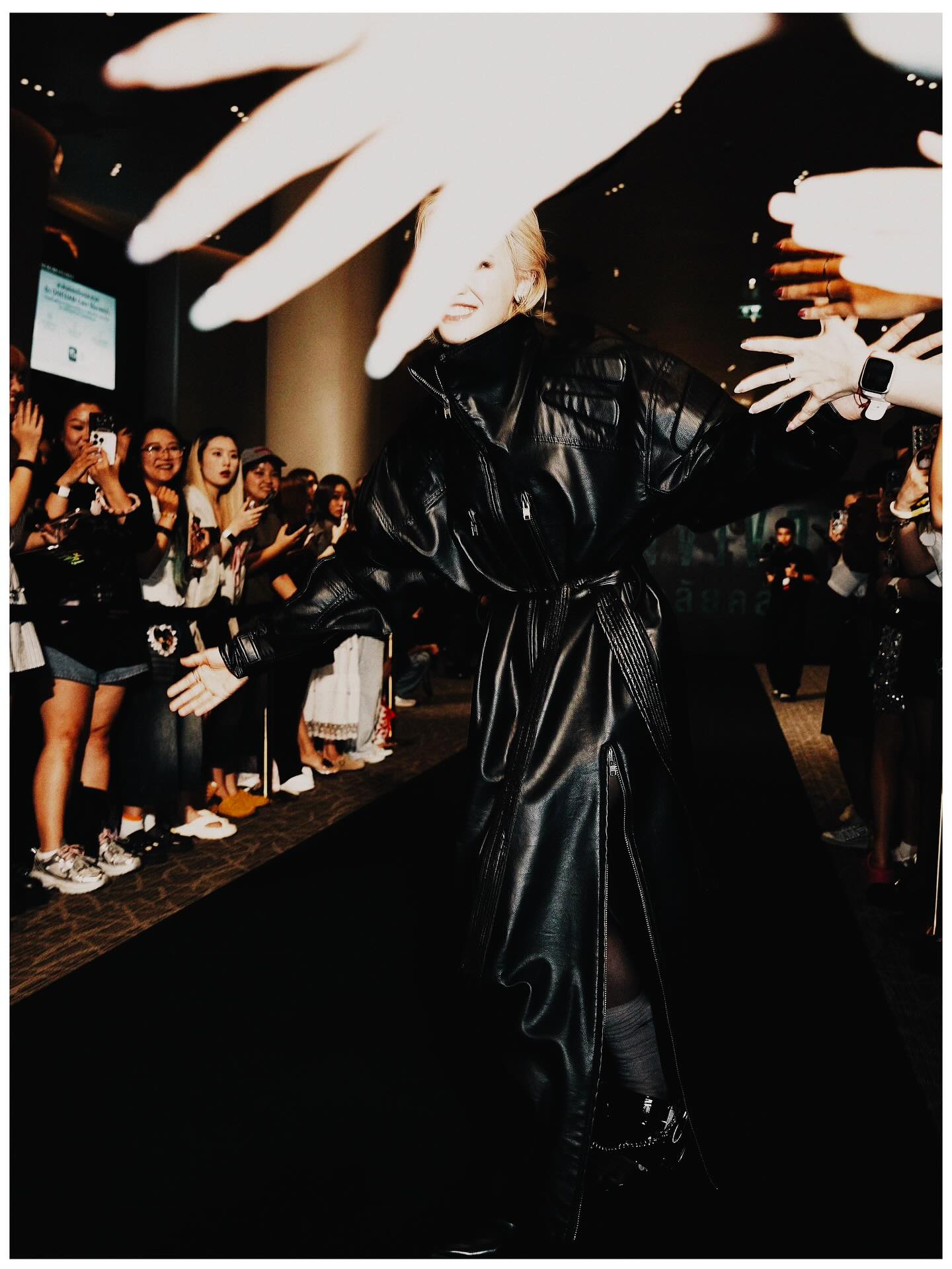 นิ้ง - ชัญญา แม็คคลอรี่ย์