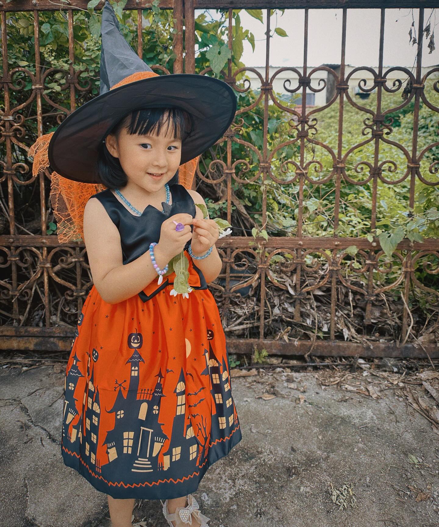 หยาด - หยาดทิพย์ ราชปาล