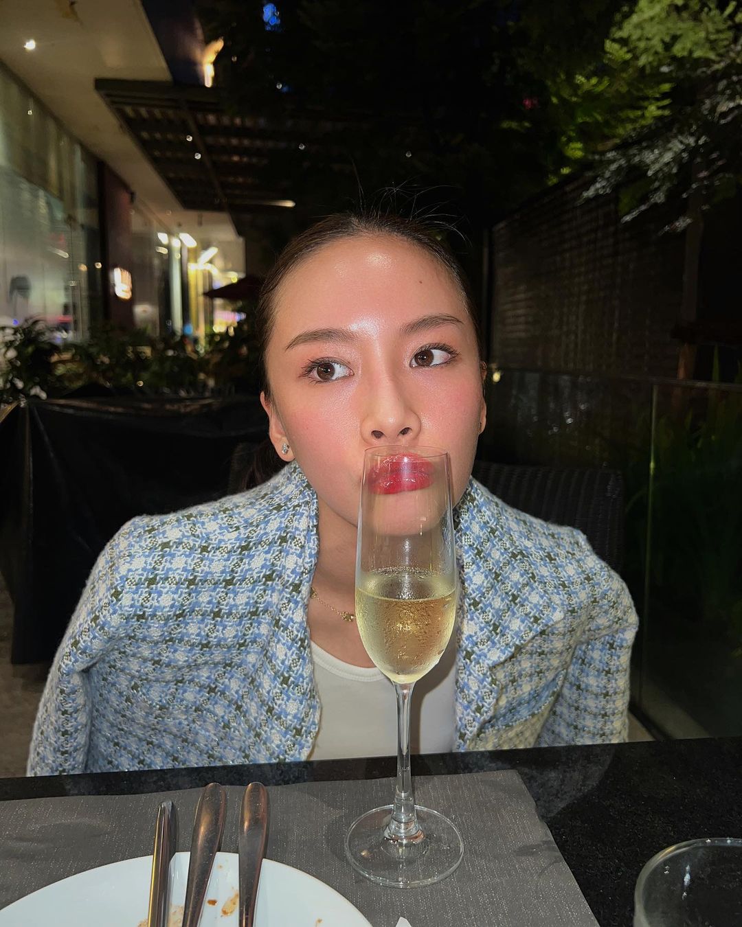 แพต - ชญานิษฐ์ ชาญสง่าเวช