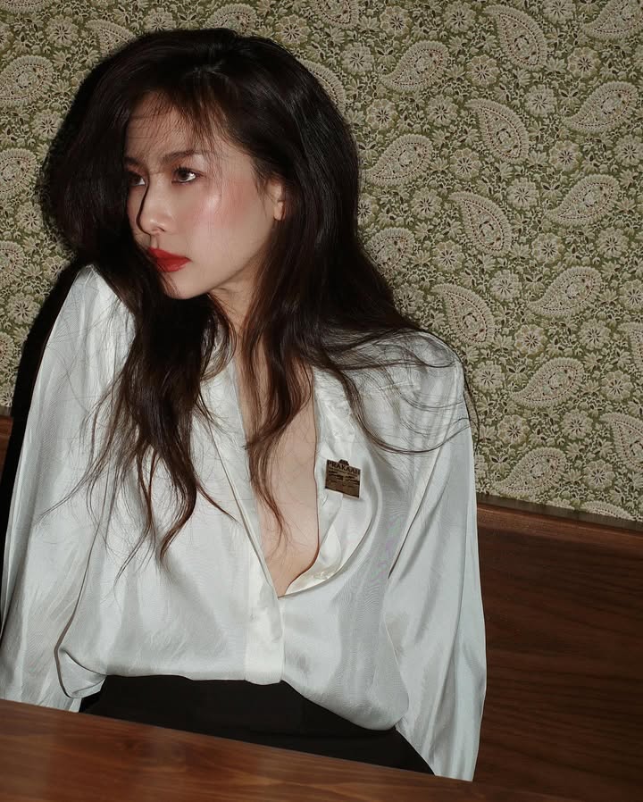 แพต - ชญานิษฐ์ ชาญสง่าเวช