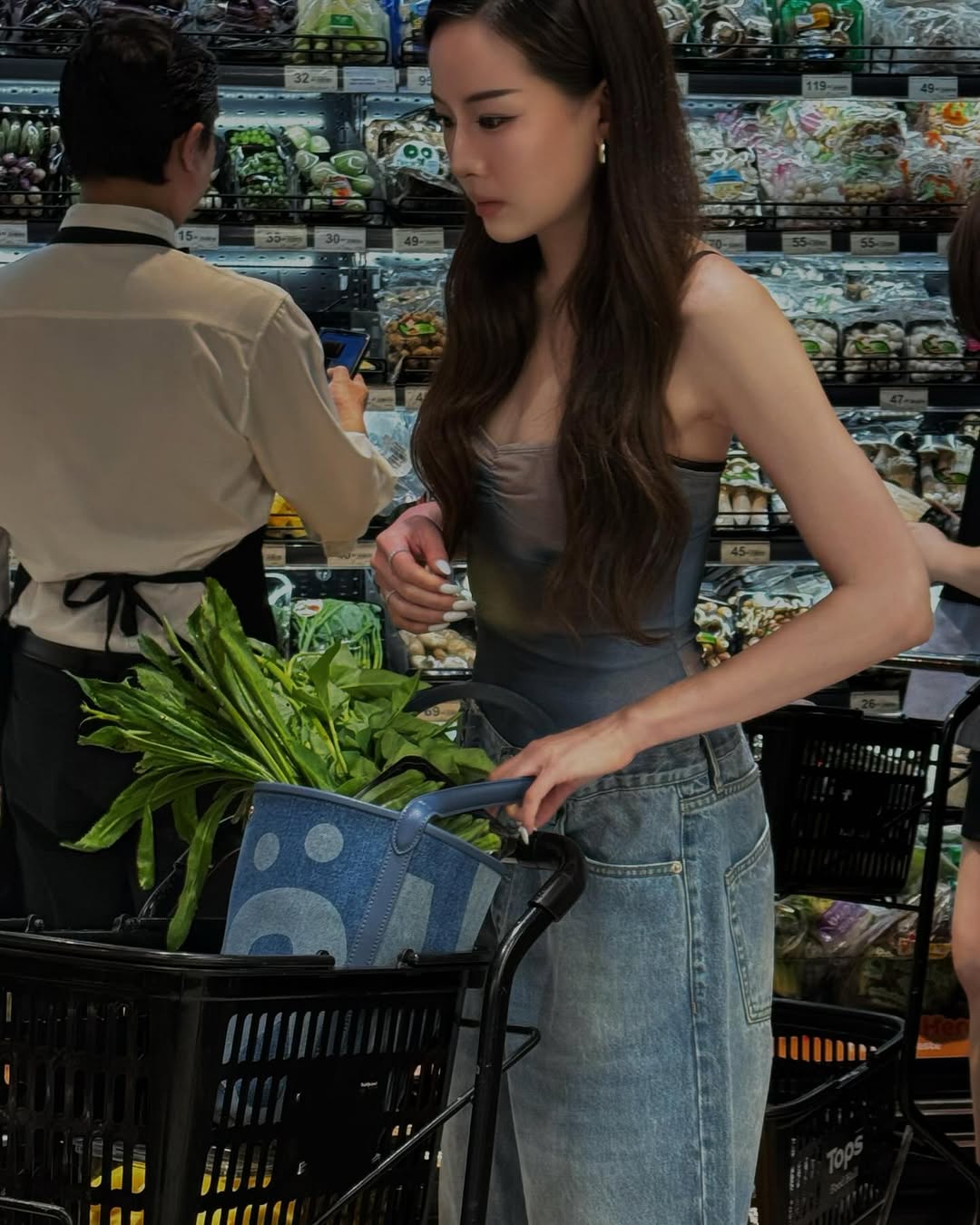 แพต - ชญานิษฐ์ ชาญสง่าเวช