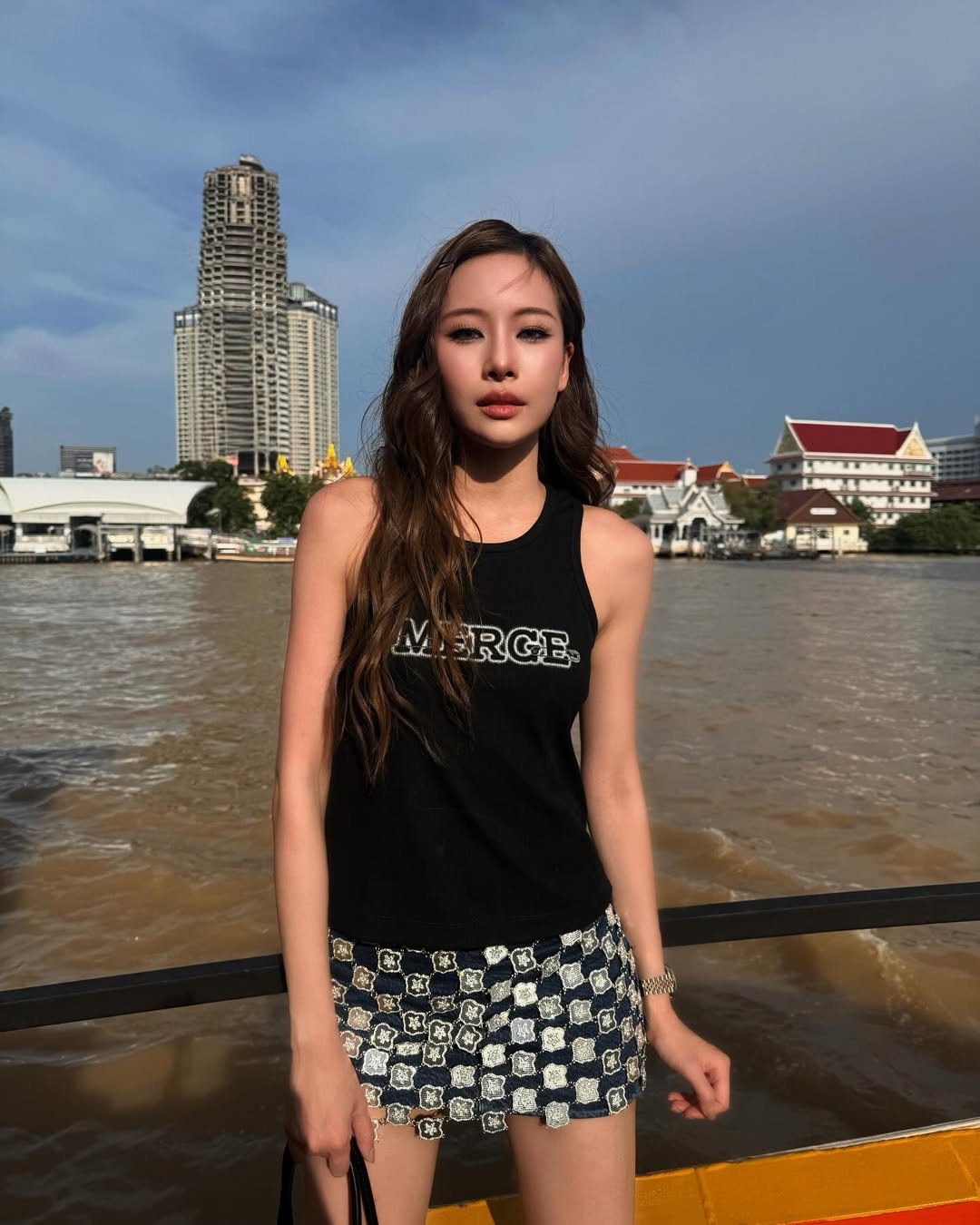 แพต - ชญานิษฐ์ ชาญสง่าเวช