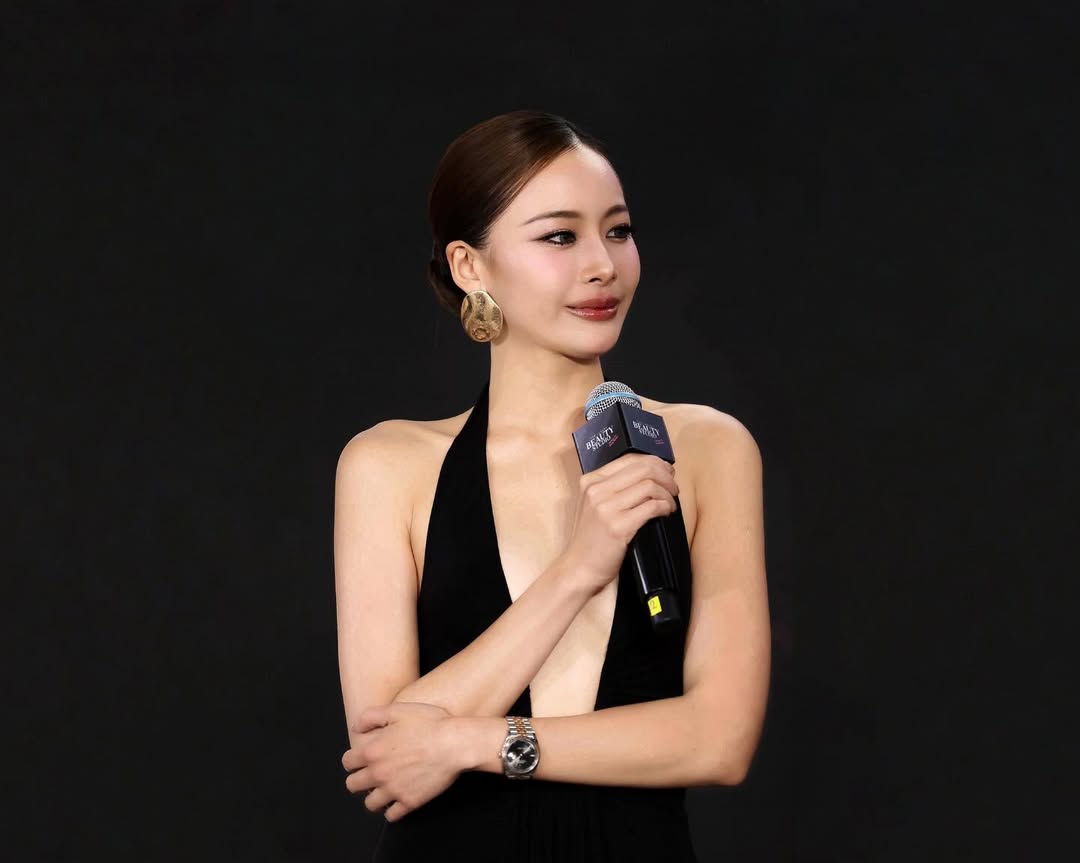 แพต - ชญานิษฐ์ ชาญสง่าเวช