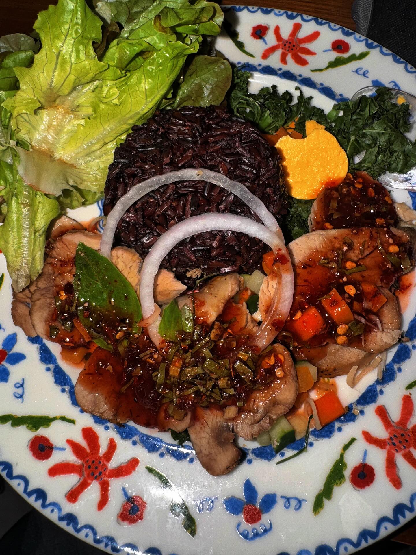 แพต - ชญานิษฐ์ ชาญสง่าเวช