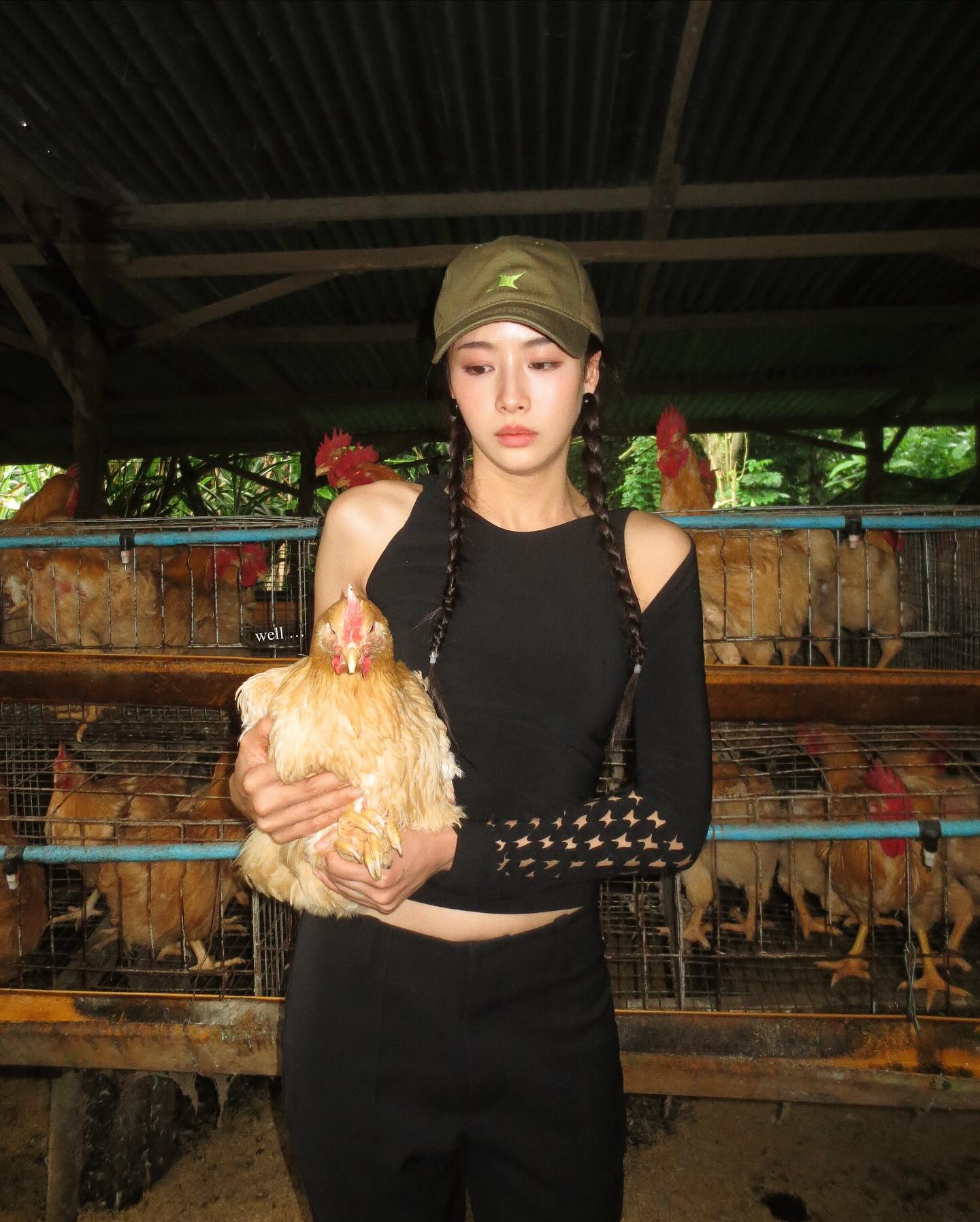 แพต - ชญานิษฐ์ ชาญสง่าเวช