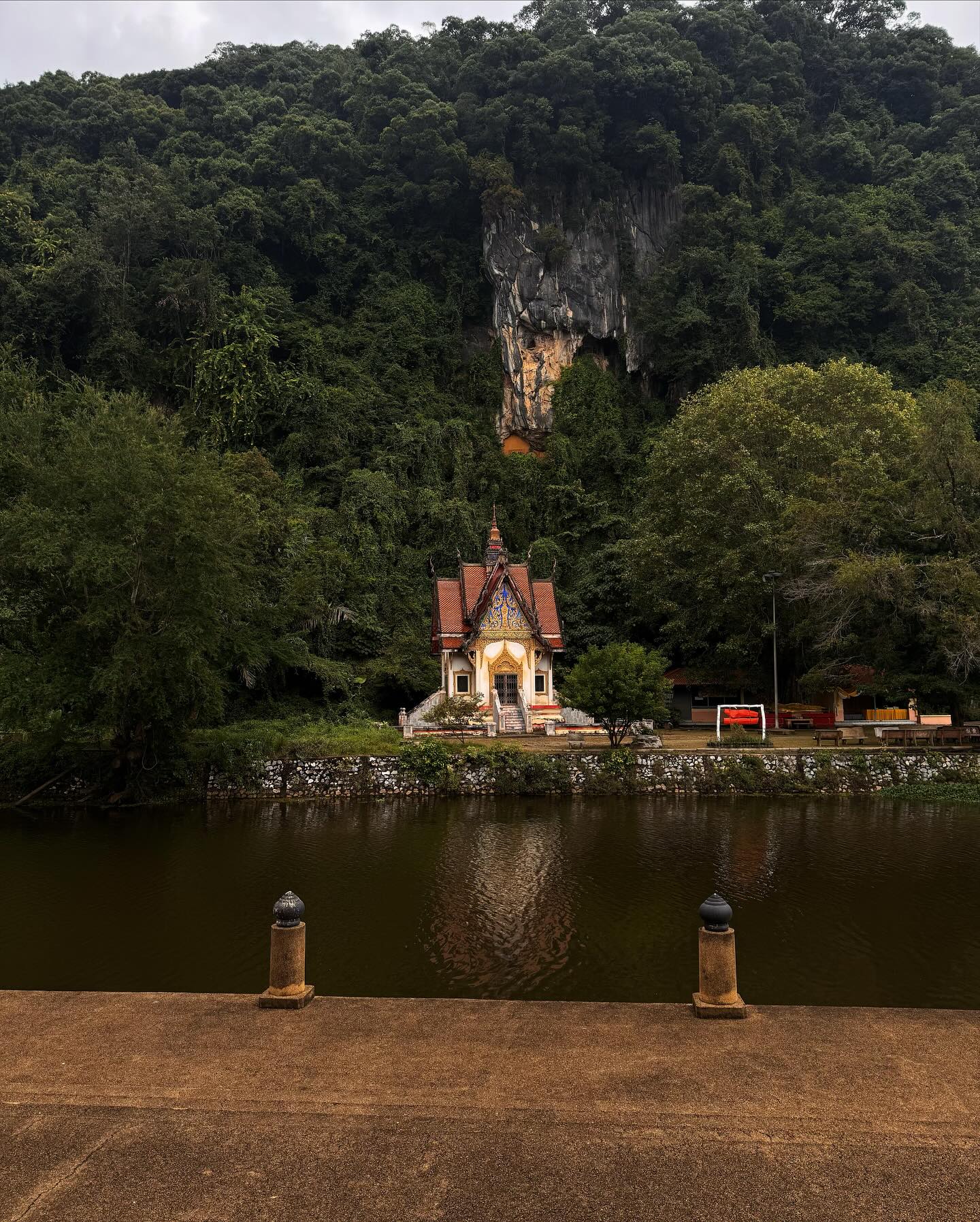 แพต - ชญานิษฐ์ ชาญสง่าเวช